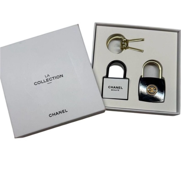 CHANEL Accessories - Authentic LA Collection Lock & Keys Set Of Two Black and White